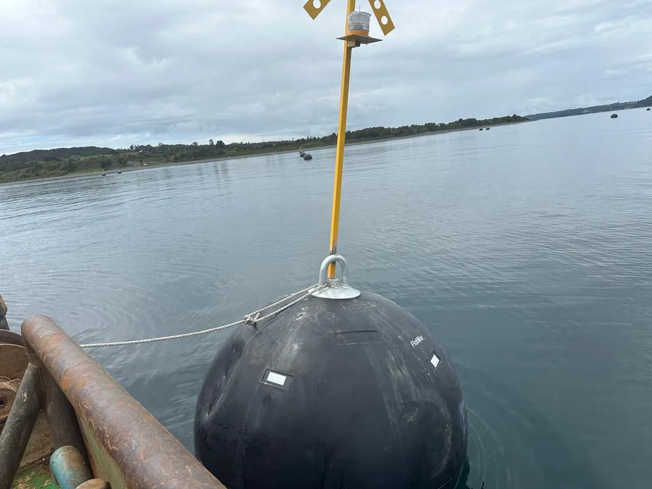 Instalación de cruces y balizas